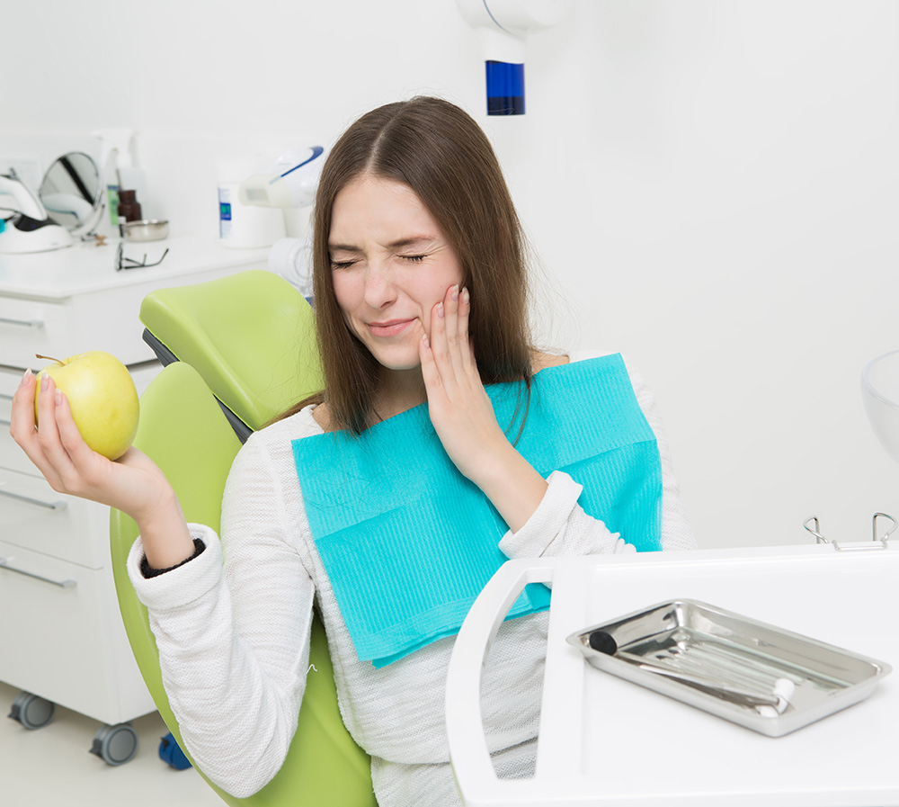 Common symptoms of tooth sensitivity