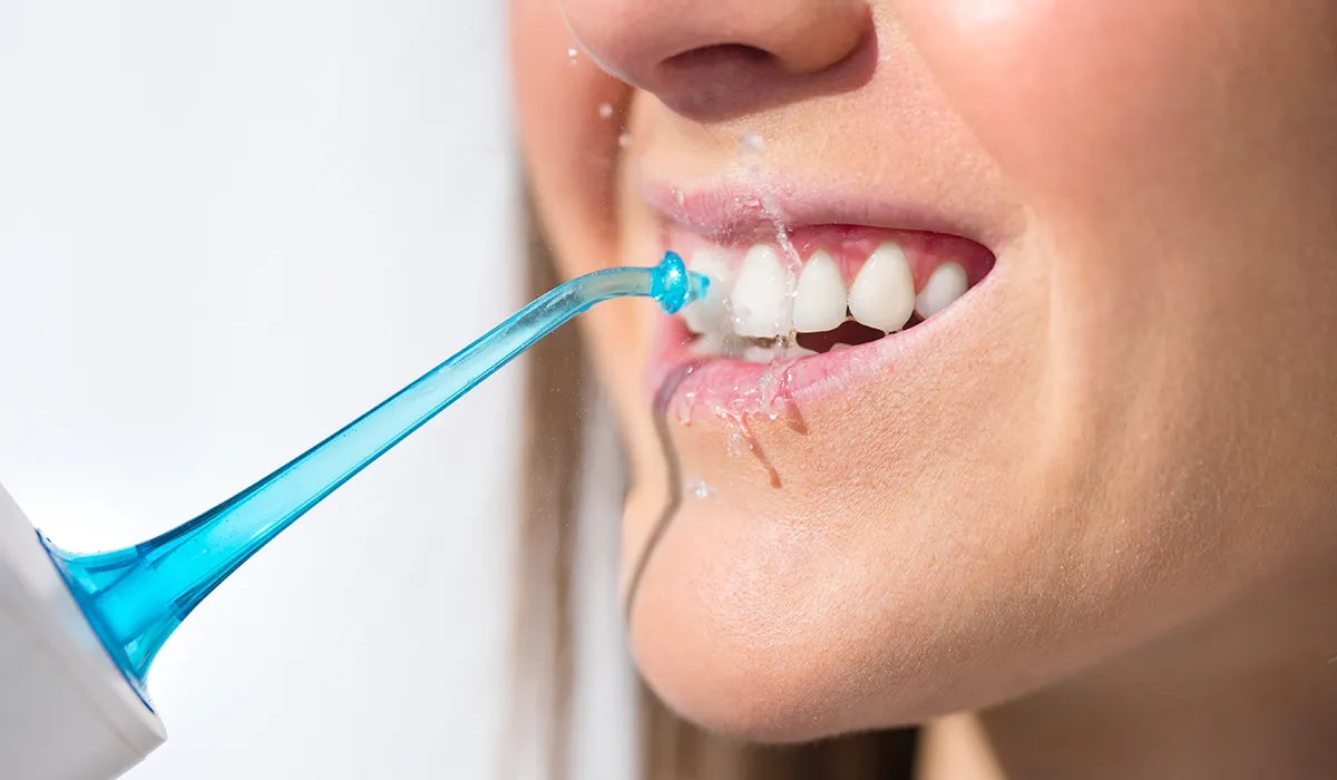 Water flosser
